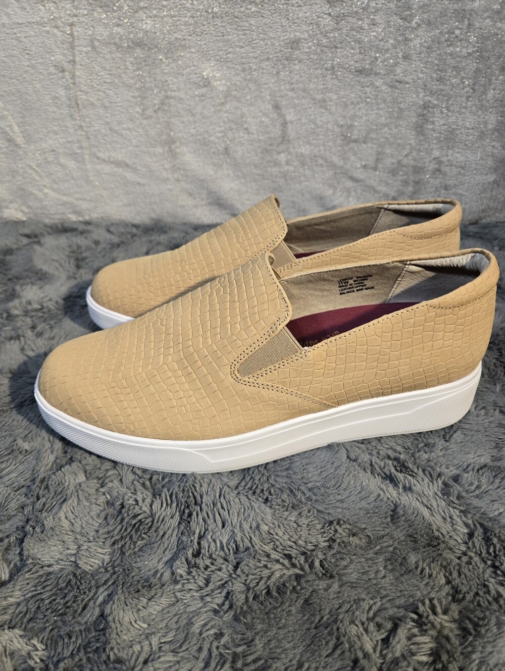 Munro Lennox Loafer Womens 11 WIDE Sand Tan Croc Nubuck Slip On Comfort Casual